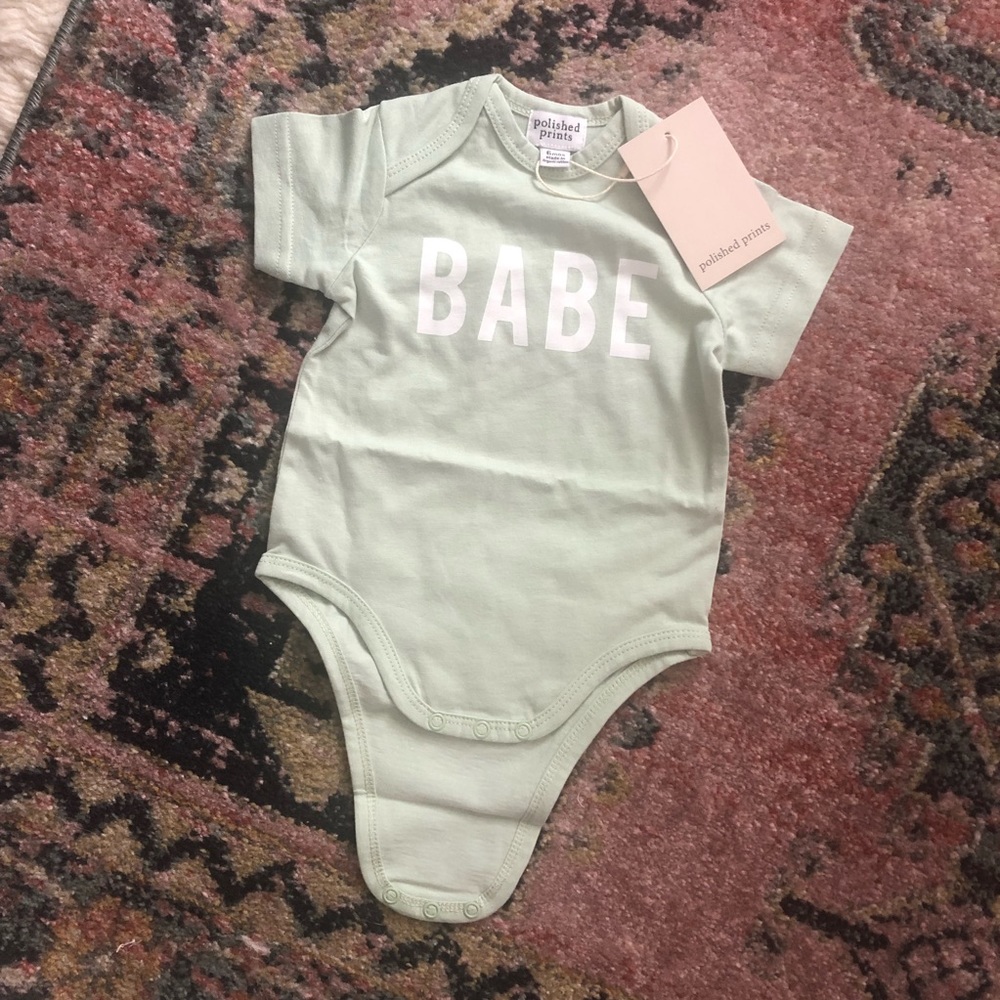 Babe Tee T Shirt Onesie Baby Infant 6-12 Months Organic Cotton Soft Cozy Anthro